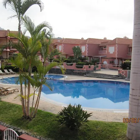 Apartman Rsid. El Duque-1