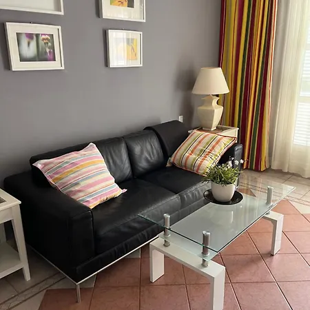 Apartman Rsid. El Duque-1
