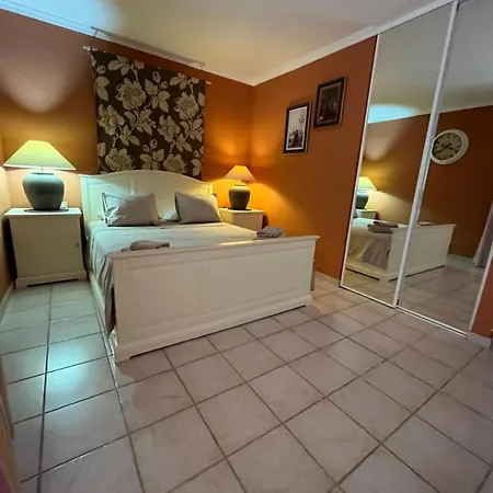 Rsid. El Duque-1 Appartement *